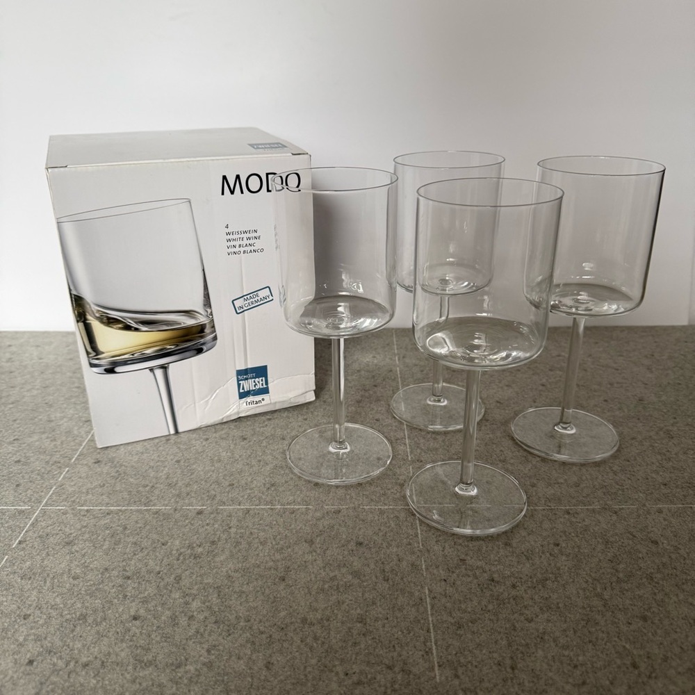 NEW! MODO German Stemware White Wine (4) Glasses